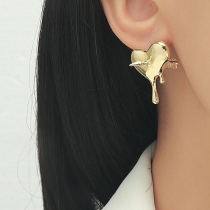 Chic Style An Arrow Through the Heart Shaped Stud Earrings