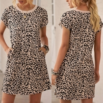 Fashion Short Sleeve Round Neck Leopard Printed Dress