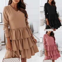 Fashion Solid Color Long Sleeve V-neck Cake Hem Dress