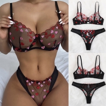 Sexy See-through Gauze Heart Embroidery Lingerie Set