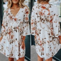 Casual Floral Printed V-neck Elbow Sleeve Mini Dress