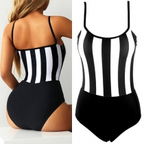 Sexy Vertical Stripe One-piece Swimsuit