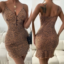 Sexy Leopard Printed Buttoned V-neck Backless Slip Dress