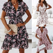 Fashion Floral Printed Ruffled V-neck Tiered Fit & Flared Dress