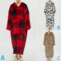Fashion Plaid/Leopard/Cows Printed Long Sleeve Hooded Front-pocket Faux Lamb Wool TV Blanket