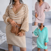 Fashion Contrast Color Stripe V-neck Long Sleeve Knitted Dress