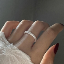 Simple Convex Matte Open Rings for Couple