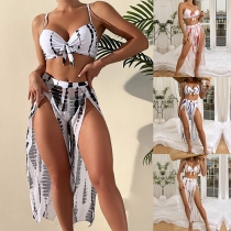 Fashion Floral Printed Three-piece Swimsuits Consist of Self-tie Swimming Bra, Low-rise Swimming Bottom and Slit Swimming Cover-up Skirt