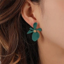 Fashion Rhinestone Floral Shape Earrings