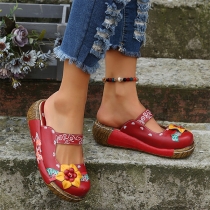 Thick-Soled Retro Ethnic Floral Style Sandals