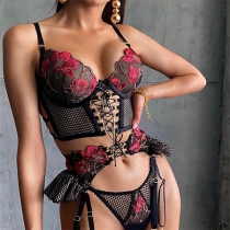 Red and Black Embroidery See-Through Lace Sexy Suit