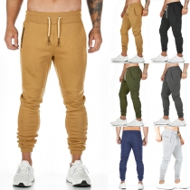 Comfy Men's Athletic Workout Cargo Pants with Side Pockets and Towel Loop
