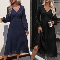 Elegant V-neck High-rise Long Sleeve Pleated Dress