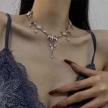 Fashion Exaggerate Waterdrop Shape Rhinestone Necklace