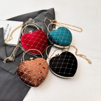 Heart-Shaped Handbag: Versatile Crossbody Purse