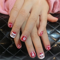 Cute Children's Press-On Nails – 24-Piece Santa Claus, Short Square Fake Nails for Christams