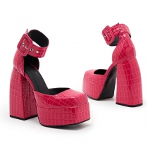 Cutout Mixed-Material Strappy Flat Sandals