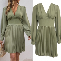 Fashion V-neck Long Sleeve High-rise Pleated Dress