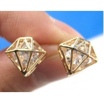 Gorgeous 3D Diamond Cutout Studs Earrings 