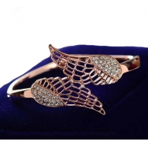 Elegant Sweet Rhinestone Cutout Wing Bracelet