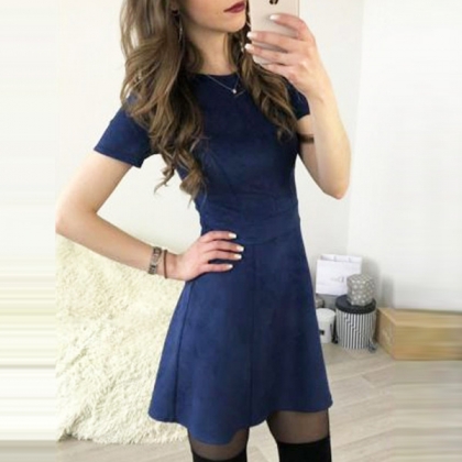 Elegant Solid Color Short Sleeve Round Neck A-line Dress