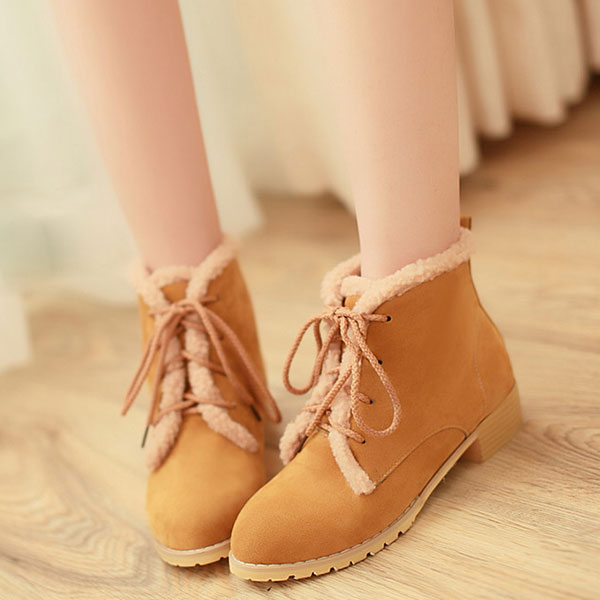 British Style Pointed-toe Mixing Color Fleece Spliced Booties